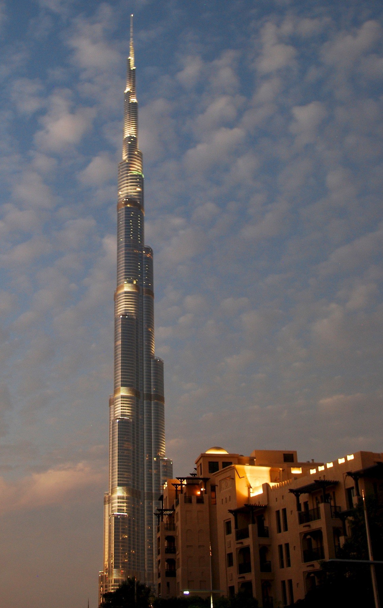 Burj Khalifa by niht